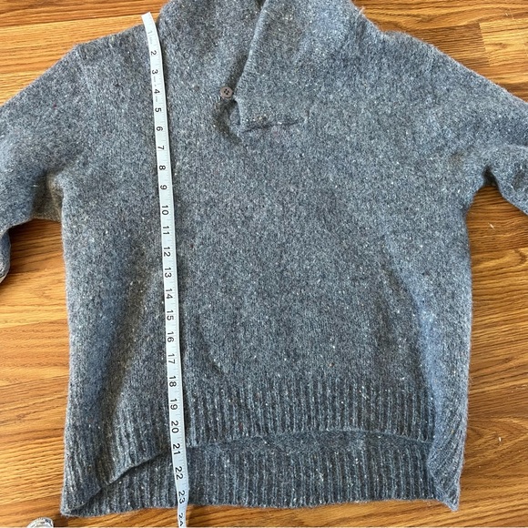 Vintage wool sweater - Picture 8 of 11